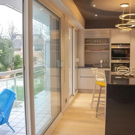 Guestready - Spacious Apt With Terrace Pools Apartment Biarritz